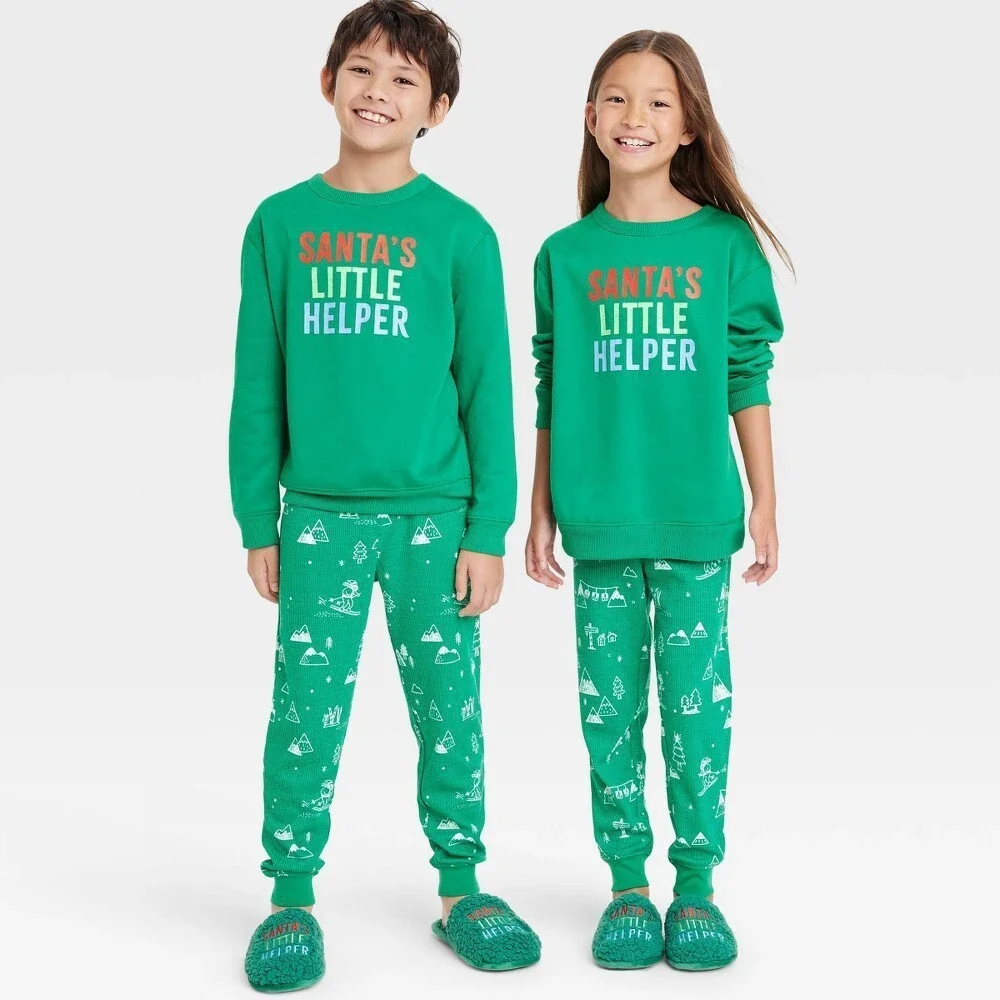 Kids' Santa's Little Helper Pajama Sweatshirt - Wondershop Green Size Medium 8